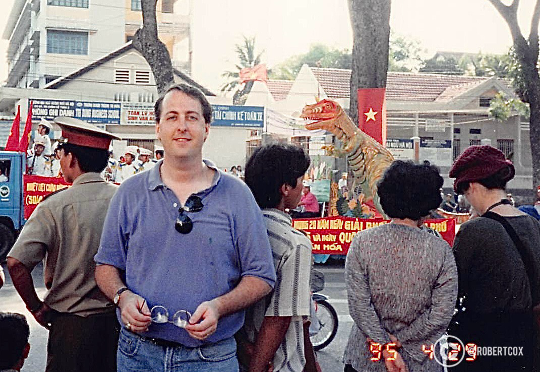 Saigon 1995 Part III: 20th Anniversary Parade and Departure – Sunday, April 30, 1995